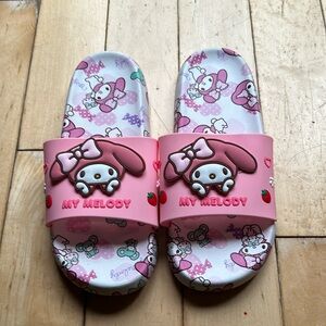 My melody Sanrio hello kitty pink strawberry slides